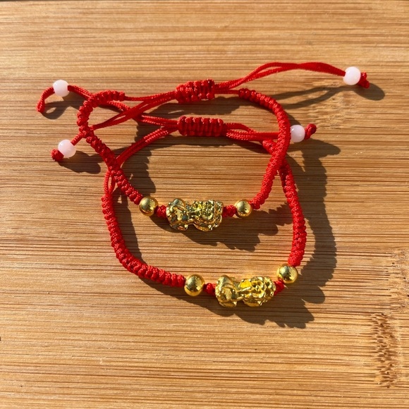 Pixiu Wealth String Bracelet Bundle of 2 - Picture 4 of 12